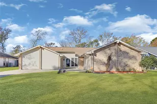 16127 Coral Bay St, Crosby, TX 77532 - Photo 2