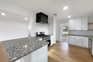 3302 Windsor St, Pearland, TX 77581 - Photo 12