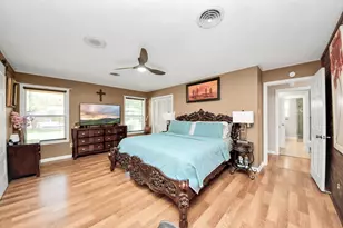 142 Wall St, Cleveland, TX 77327 - Photo 16