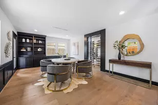 10111 Cedar Creek Dr, Houston, TX 77042 - Photo 18