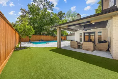 10111 Cedar Creek Drive, Houston, TX 77042 - Photo 40