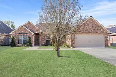 7825 Quail Court, Beaumont, TX 77713 - Photo 2
