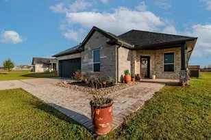 488 Sunset Trail, Angleton, TX 77515 - Photo 4