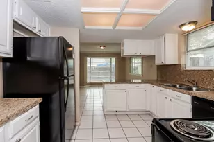 7431 Navidad Rd, Houston, TX 77083 - Photo 10