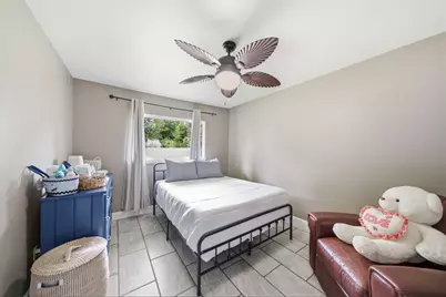 1845 Westcrest Drive, Houston, TX 77055 - Photo 12