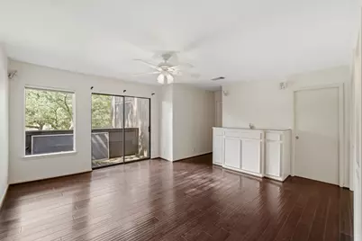 332 Litchfield Lane #38, Houston, TX 77024 - Photo 12