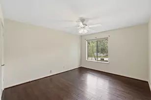 332 Litchfield Ln, Houston, TX 77024 - Photo 10