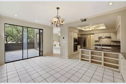 332 Litchfield Lane #38, Houston, TX 77024 - Photo 6