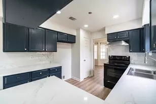 9107 Belle Glen Dr, Houston, TX 77099 - Photo 10