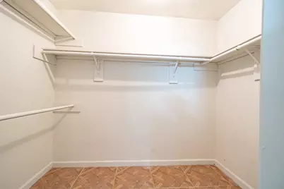9107 Belle Glen Drive, Houston, TX 77099 - Photo 20