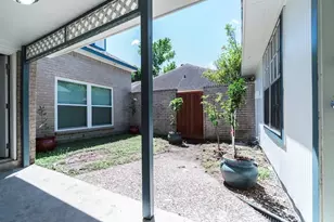 9107 Belle Glen Dr, Houston, TX 77099 - Photo 2