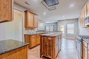 7507 Trail Hollow, Missouri City, TX 77459 - Photo 12
