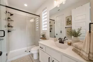 145 Sweeping Valley Dr, Montgomery, TX 77316 - Photo 18