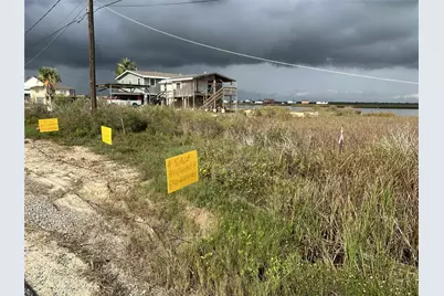 4418 Swan Street, Hitchcock, TX 77563 - Photo 6