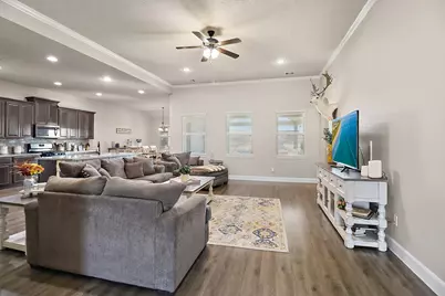 4610 Pineloch Bayou Drive, Baytown, TX 77523 - Photo 8