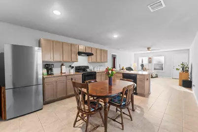 15120 Arrowhead Loop E, Willis, TX 77378 - Photo 6