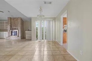 13119 Hollowcreek Park Dr, Houston, TX 77082 - Photo 8