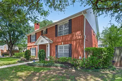 3403 Driftwood Court, Sugar Land, TX 77478 - Photo 4