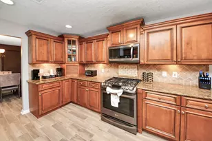 12711 Laurel Bank Way, Houston, TX 77014 - Photo 4