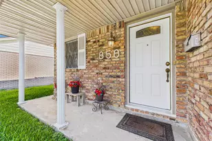 858 Shawnee St, Houston, TX 77034 - Photo 4