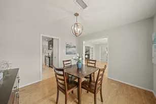 2706 Bernadette Ln, Houston, TX 77043 - Photo 8