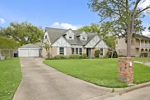 2706 Bernadette Ln, Houston, TX 77043 - Photo 2