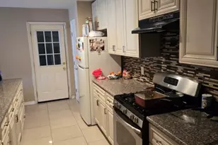 5811 Ludington Dr, Houston, TX 77035 - Photo 2
