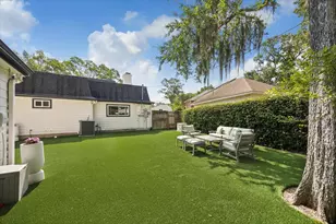215 Greenpark Dr, Houston, TX 77079 - Photo 30