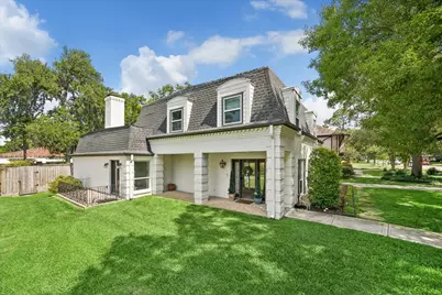 215 Greenpark Drive, Houston, TX 77079 - Photo 36