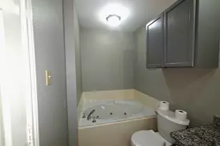 1C Prairie Knoll Dr, La Marque, TX 77510 - Photo 14