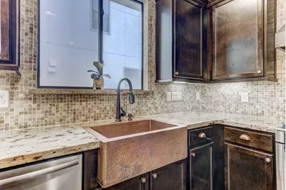 2308 Couch Street, Houston, TX 77008 - Photo 22