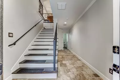 2308 Couch Street, Houston, TX 77008 - Photo 8