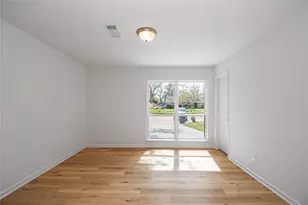 7510 Troulon Dr, Houston, TX 77074 - Photo 24