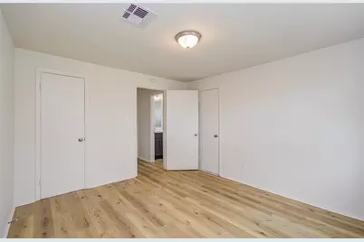 7510 Troulon Drive, Houston, TX 77074 - Photo 34