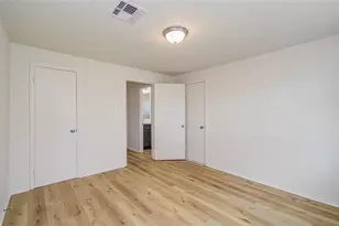 7510 Troulon Dr, Houston, TX 77074 - Photo 34