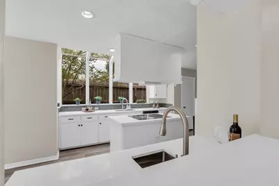 8206 Debbie Gay Drive, Houston, TX 77040 - Photo 12