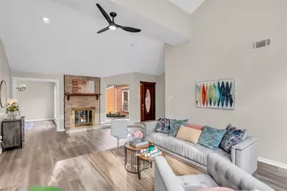 8206 Debbie Gay Drive, Houston, TX 77040 - Photo 10