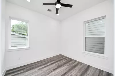 2709 Dennis Street, Houston, TX 77004 - Photo 22