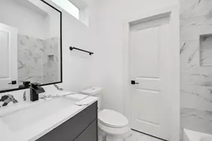 2709 Dennis St, Houston, TX 77004 - Photo 38