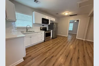 1308 Genova Street #2, Houston, TX 77009 - Photo 10