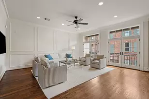 1010 Nantucket Dr, Houston, TX 77057 - Photo 14