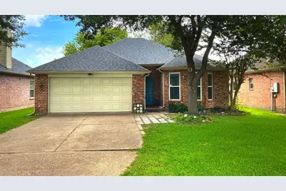 3727 Nichols Avenue, Dickinson, TX 77539 - Photo 1