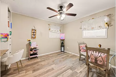 3311 Longfield Circle, Houston, TX 77063 - Photo 18