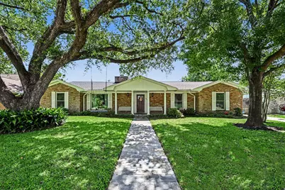 3311 Longfield Circle, Houston, TX 77063 - Photo 1