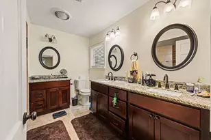 3311 Longfield Cir, Houston, TX 77063 - Photo 16