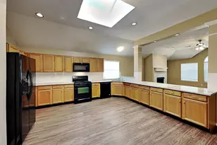 1907 W Welsford Dr, Spring, TX 77386 - Photo 2