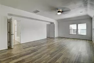 7042 Plum Creek Terrace Ln, Houston, TX 77087 - Photo 24