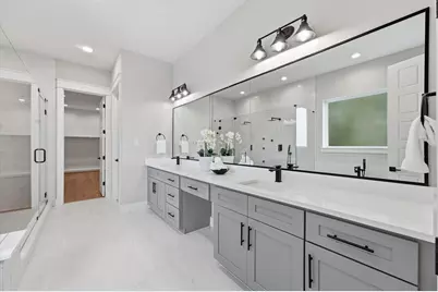 110 E 28th Street, Houston, TX 77008 - Photo 12