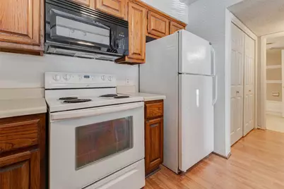200 Pecan Drive #803, League City, TX 77573 - Photo 10