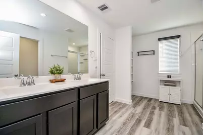 2917 Skyline Mesa Drive, Houston, TX 77047 - Photo 14